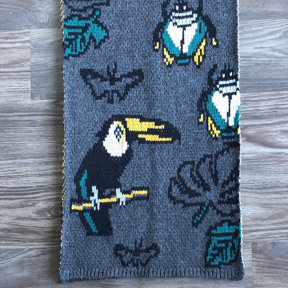 Demylee x J Crew Toucan Print Wool Scarf - Picture 5 of 14